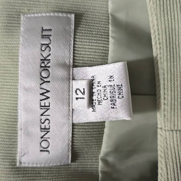 Jones New York Sage Green Suit Pants - Picture 4 of 6